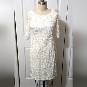 White Lace Dress, Soft Stretchy Lace, fully lined, Size 6 Petite, Like New Cond